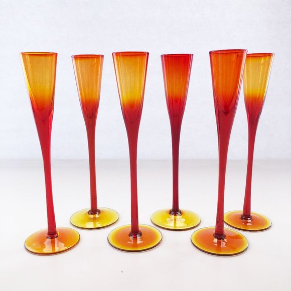 Other - ❤️⛏HP⛏❤️ VTG OMBRE ART GLASS LIQUEUR CORDIAL GLASS
